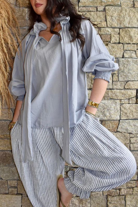 Larc Poet Blouse Cloud